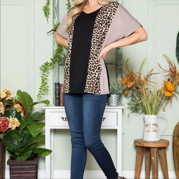 Leopard Color Block Top | Boho Animal Print V-Neck Soft Blouse - Picture 7 of 9